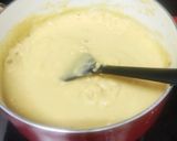 A picture of step 5 of Moong dal Halwa.