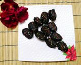 आलमंड स्टफ्ड डेट्स कवर्ड विथ चॉकलेट रेसिपी चरण 5 फोटो