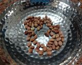 ભાખરવડી (Bhakharwadi Recipe In Gujarati) રેસીપી સ્ટેપ1ફોટો