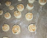 A picture of step 7 of Pin wheels samosa.