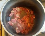 Foto del paso 1 de la receta: Guiso simple de fideos, papa y carne