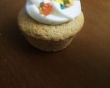 A picture of step 1 of Fruity Pebble Cupcakes.