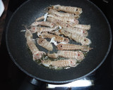 Foto del paso 3 de la receta: Arroz con galeras y sepia
