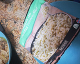 Foto del paso 3 de la receta: Falso risotto de coliflor al curry con langostinos y champiñones