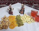 عکس مرحله 3 از دستور میوه خشک با دمنوش برگ به