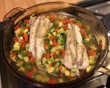 Une image de l'étape 9 de Queues de lottes aux poivrons, courgette et bouillon d'anis.