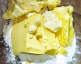Foto langkah ke 2 dari resep Piggy Pinapple Cookies🐷🍍🐷.