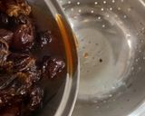 Foto del paso 2 de la receta Ciruelas pasas al vino tinto