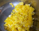 剩菜-華麗轉身「鮭魚洋蔥蛋炒飯」的食譜步驟2照片