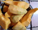 Foto langkah ke 1 dari resep Sop Santan Labu Kuning.