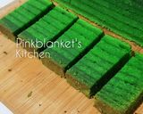 A picture of step 9 of Evergreen Layer Cake.