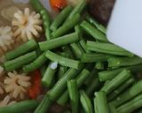 Foto langkah ke 3 dari resep Tumis buncis cumi.
