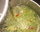 A picture of step 4 of Cucumber ice tea.