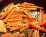 Foto del paso 1 de la receta: Trucha con salsa de finas hierbas, papa y zanahoria caramelizada