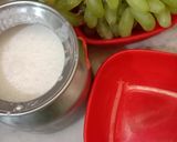 A picture of step 1 of Grapes Raita.