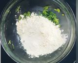 A picture of step 7 of Gota vada.