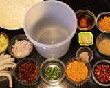 A picture of step 3 of Kolkata's Jhal Mudi.