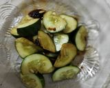 Foto langkah ke 4 dari resep Rujak Timun Jepang.