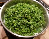Foto langkah ke 2 dari resep Stamppot boerenkool/ curly kale mash.
