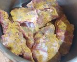 صورة لخطوة 1 من وصفة ورق العنب (الدوالي) بقطع اللحم والصلصة