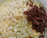 Foto langkah ke 4 dari resep Muffin Daging Asap.