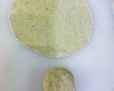 A picture of step 3 of Multigrain Bathua Roti.