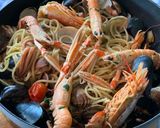 Foto del passaggio 14 della ricetta Pasta allo Scoglio (Spaghetti)
