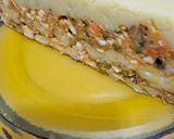 Foto del paso 6 de la receta: Pastel de patatas relleno de gambas con cobertura de bechamel de gambas