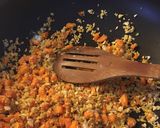 Foto del passaggio 4 della ricetta Piade al riso e ragù di funghi porcini