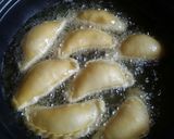 Foto langkah ke 3 dari resep Pastel isi bihun.