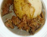 A picture of step 2 of Semo with baobab soup(miyar kuka) and manshanu.