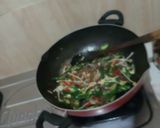 Foto langkah ke 3 dari resep Tumis pare klotok.