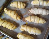 Foto langkah ke 4 dari resep Banana Pastry JuCo (Keju Coklat).