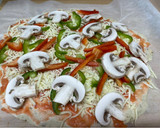 Foto del paso 7 de la receta: Pizza casera con verduras