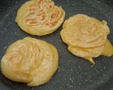 Foto langkah ke 8 dari resep Roti Maryam Topping Kental Manis Dan Meises.