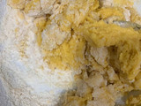 Postre rumano muy sencillo y merecedor.Bizcocho súper esponjoso con frambuesas