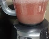 A picture of step 2 of Watermelon juice.