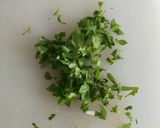 Foto del paso 2 de la receta Cardo con rebozuelos y salsa de almendras