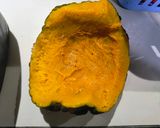 Foto del paso 1 de la receta: 🧡🤤Pastel de carne, puré mixto de papa y calabaza, corazón de queso cremoso, cheddar y toque de 🌿