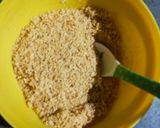 A picture of step 1 of Biscuits Dhokla muffins.