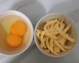 รูปขั้นตอนการทำที่ 1 ของ "ไข่มิสเซิลโท" Fried Egg with Cheese / Mistletoe Egg🎄🎉