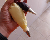 Foto del paso 17 de la receta: Mini croissants con masa brioche rellenos de crema y coulis de arándanos