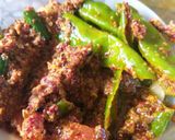 A picture of step 2 of Green chilli garlic carrot achar.