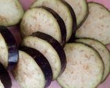 Foto langkah ke 1 dari resep Terong Goreng Tepung Crispy.