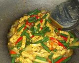 Foto langkah ke 3 dari resep Oseng kacang panjang mix tempe.