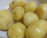 Foto langkah ke 1 dari resep Stick Kentang Keju.