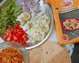 मसाला पापड़ (Masala papad recipe in hindi) रेसिपी चरण 1 फोटो