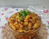 A picture of step 4 of Sprouted chavli (black eyed beans)usal.