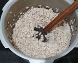 A picture of step 3 of Whole Wheat Pudding - Gahuchi Kheer.