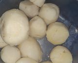 Foto del paso 1 de la receta: Quesadillas fritas de papa
